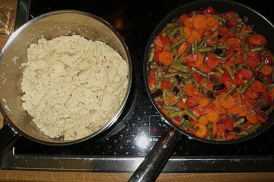 Aromatische Gemüsepfanne mit Couscous