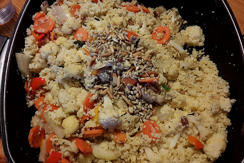 Aromatische Gemüsepfanne mit Couscous