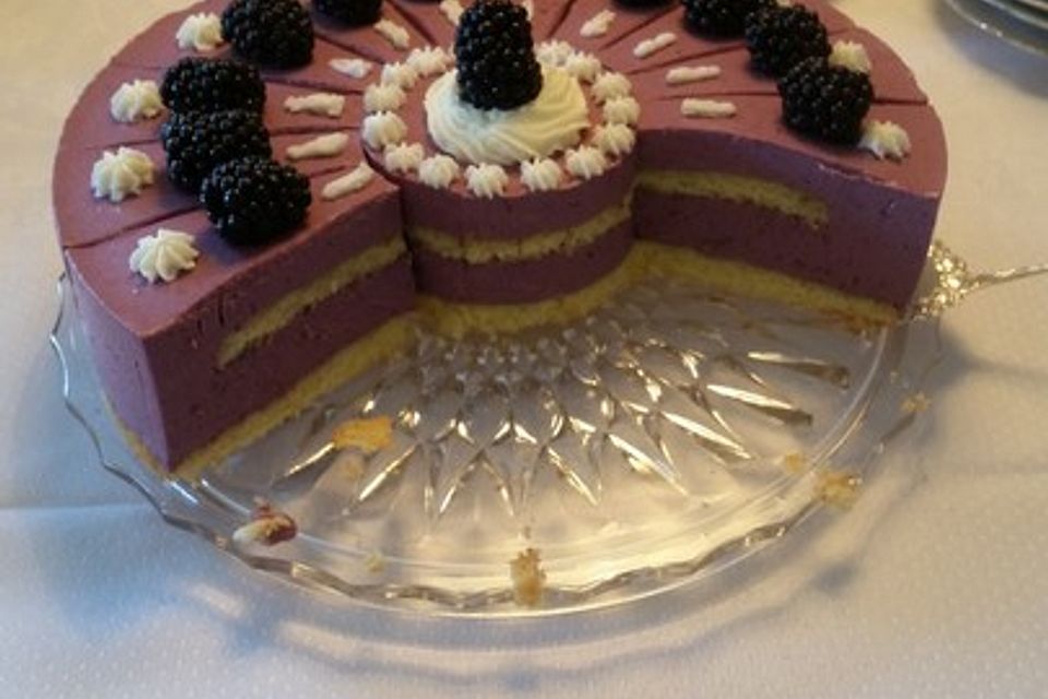 Brombeer - Quark - Torte