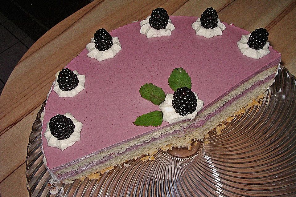 Brombeer - Quark - Torte