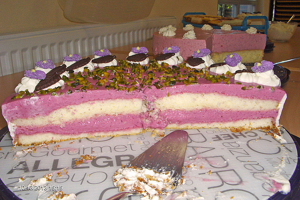 Brombeer - Quark - Torte