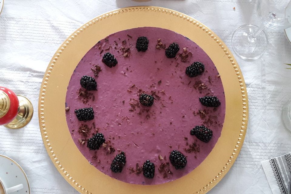 Brombeer - Quark - Torte