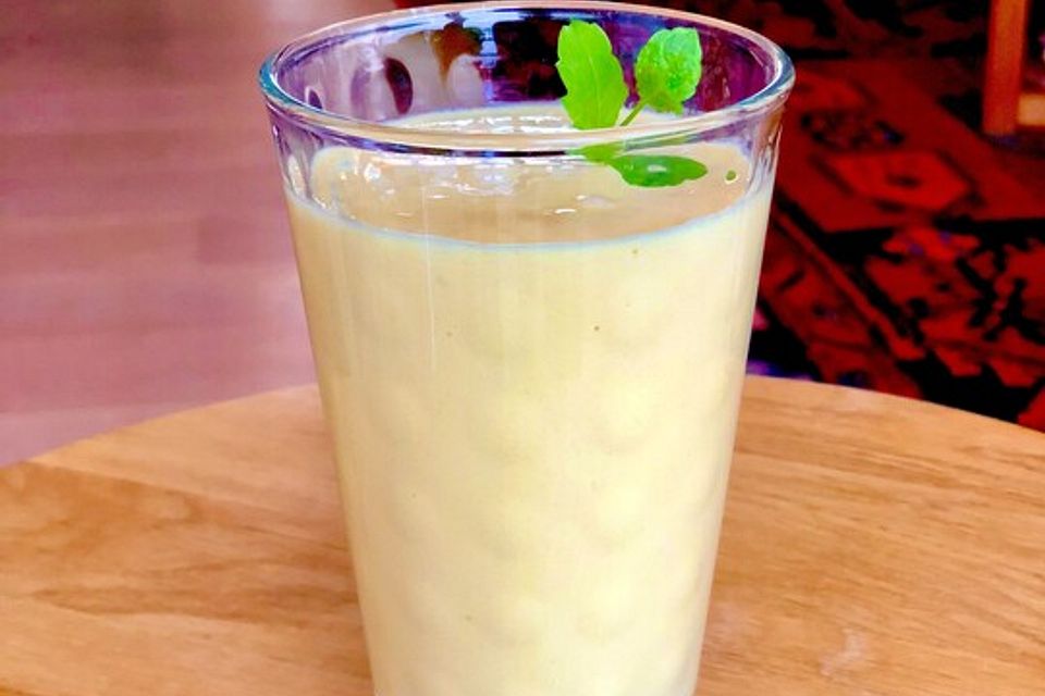 Mango-Lassi