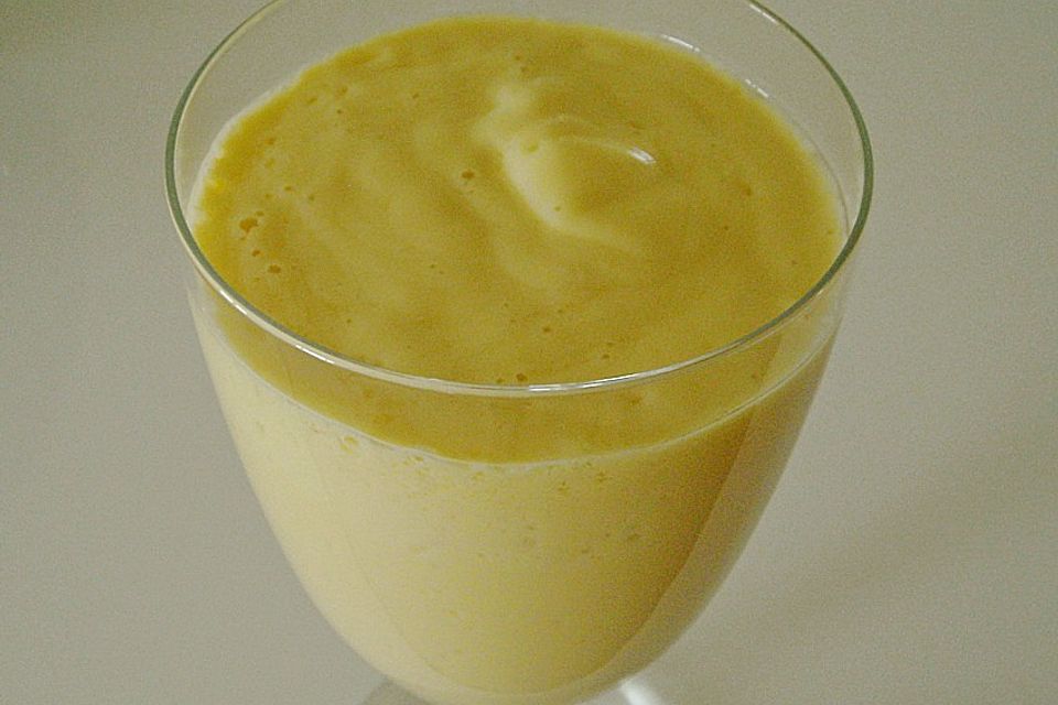 Mango-Lassi