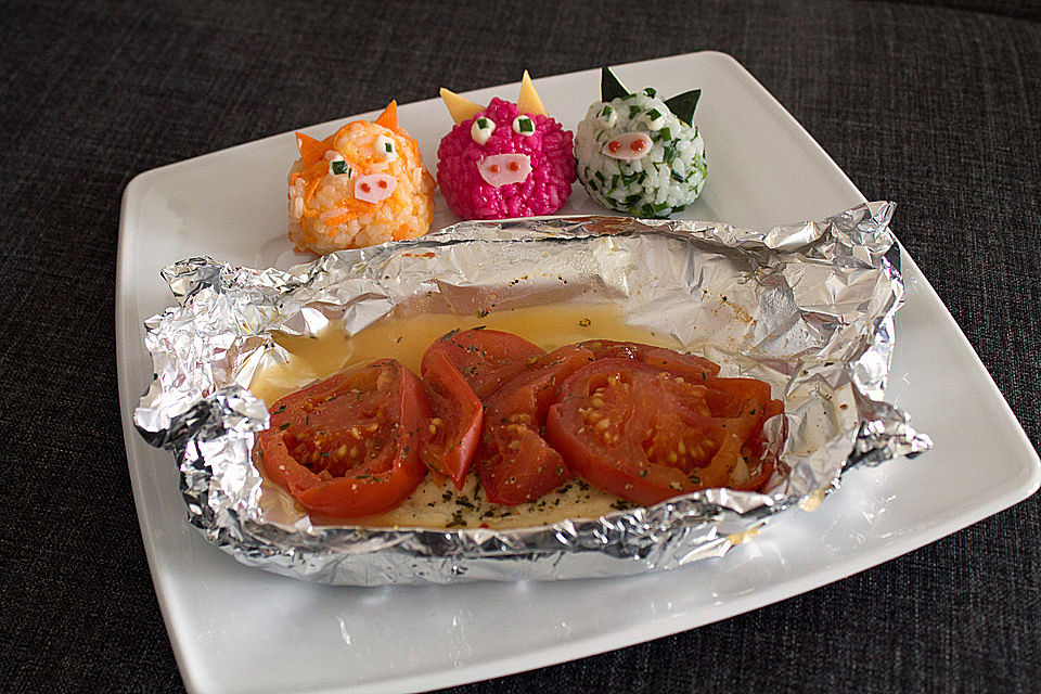 Tomatenfisch in Alufolie