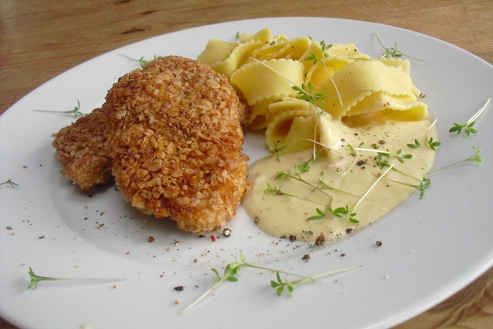 Knusperschnitzel auf Nudeln