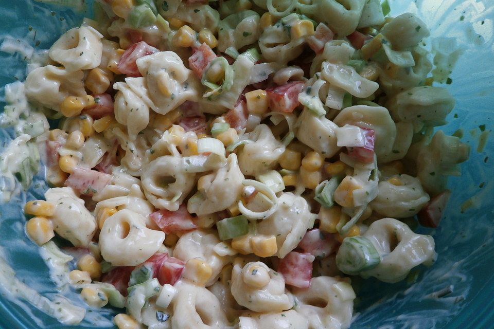 Tortellini - Salat