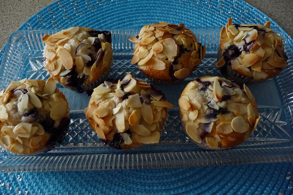 Heidelbeer - Mandel - Muffins