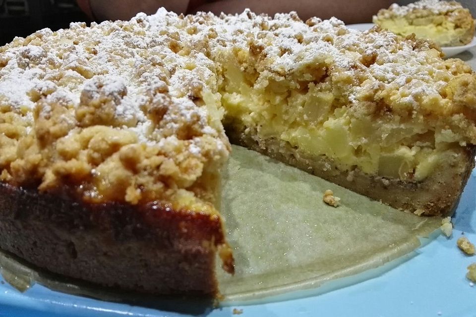 Apfelrahmkuchen mit Streuseln