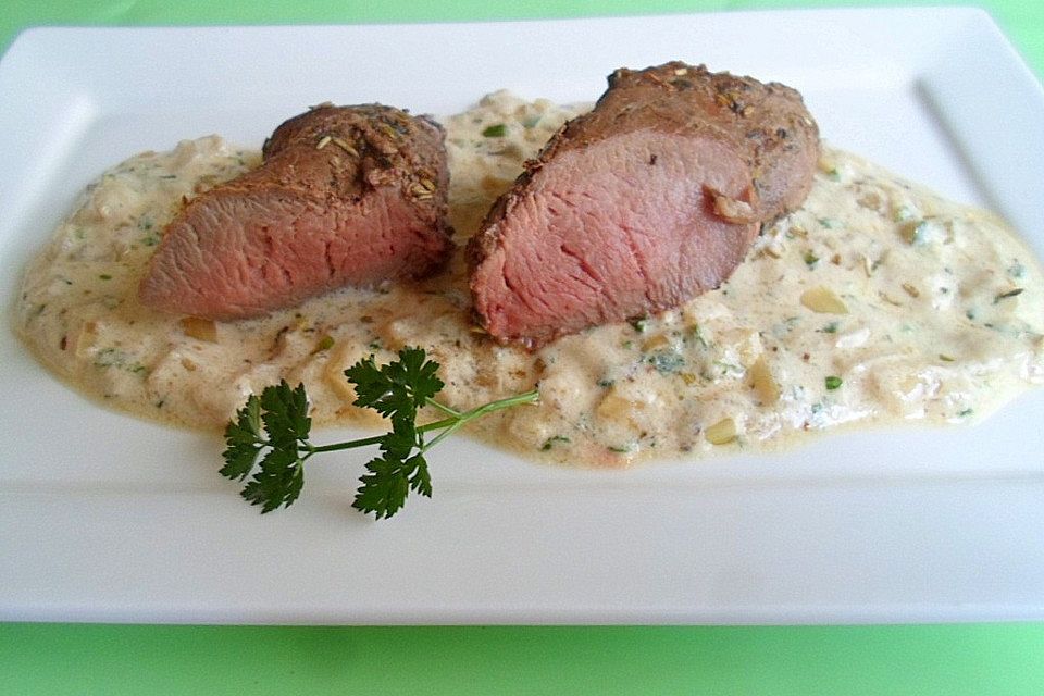 Lammfilet mit Joghurtsauce