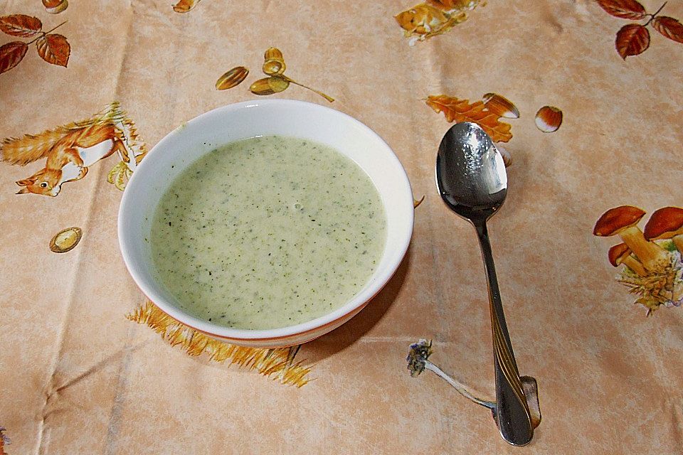 Brokkoli - Meerrettich - Cremesuppe