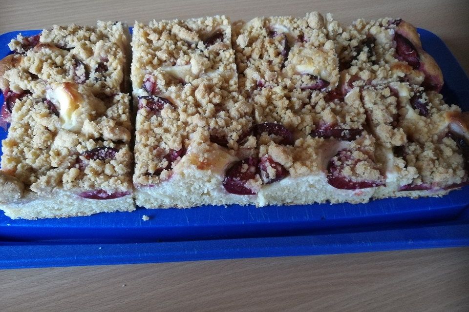 Zwetschgen - Streusel Topfenkuchen