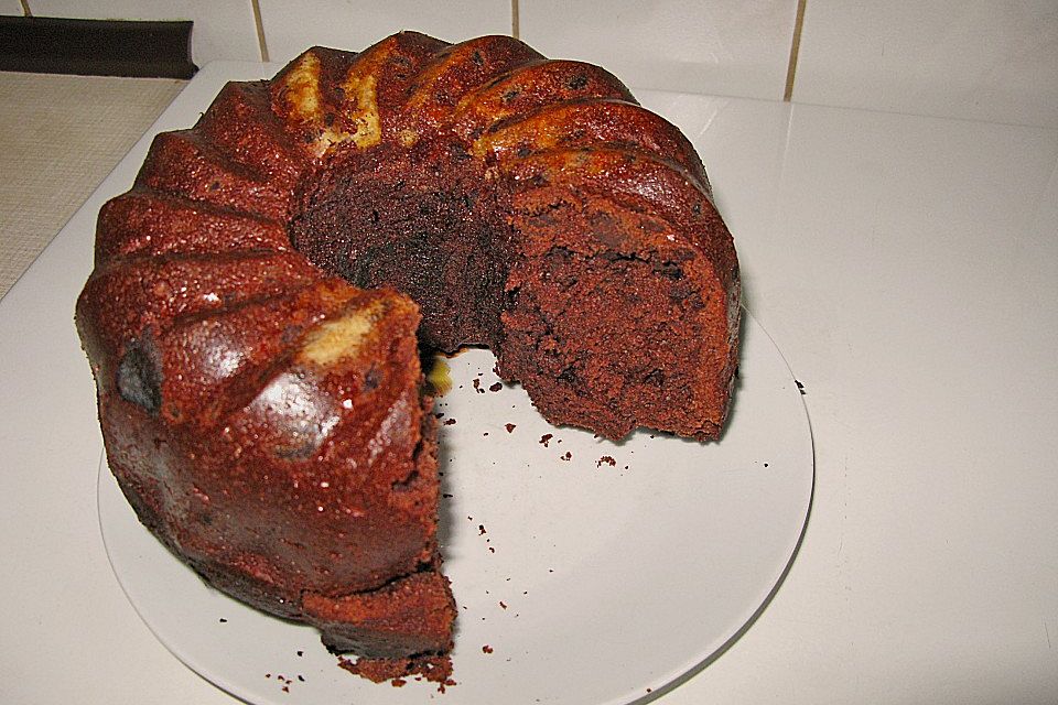 Tines Eierlikörkuchen mit Mokkabohnen