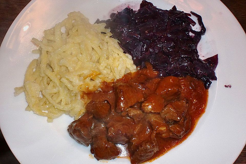 Wildgulasch in Portwein - Aprikosensauce