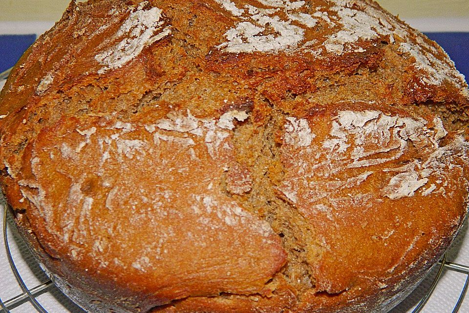 Bauernbrot mit Sauerteig