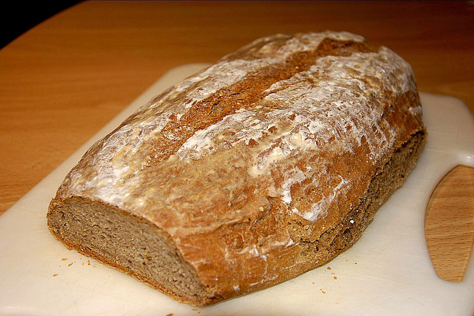 Bauernbrot mit Sauerteig