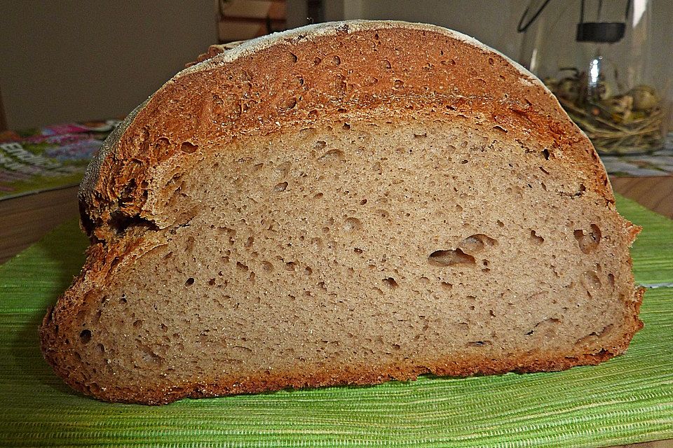 Bauernbrot mit Sauerteig