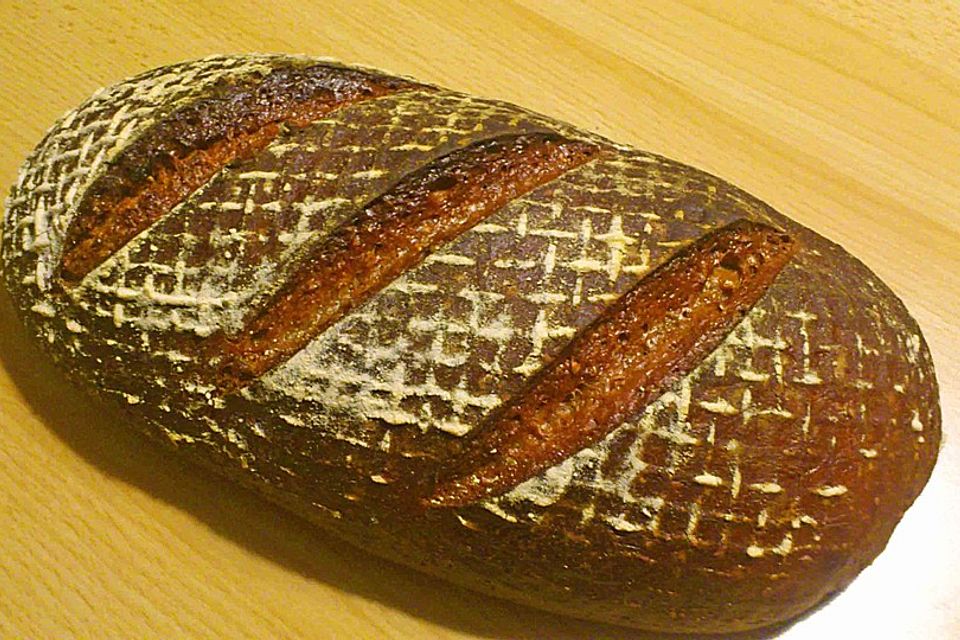 Bauernbrot mit Sauerteig