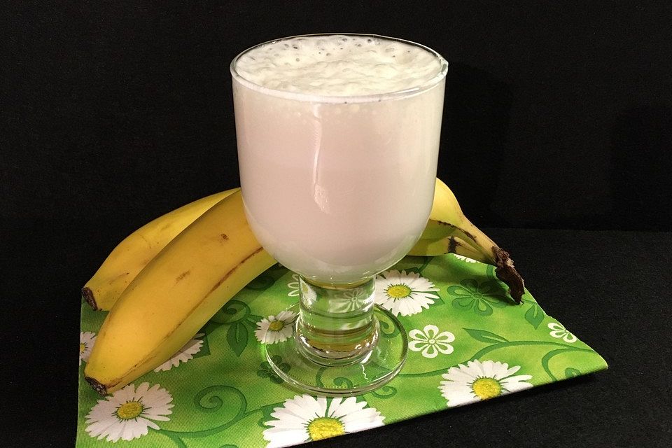 Bananenmilch mit Joghurt