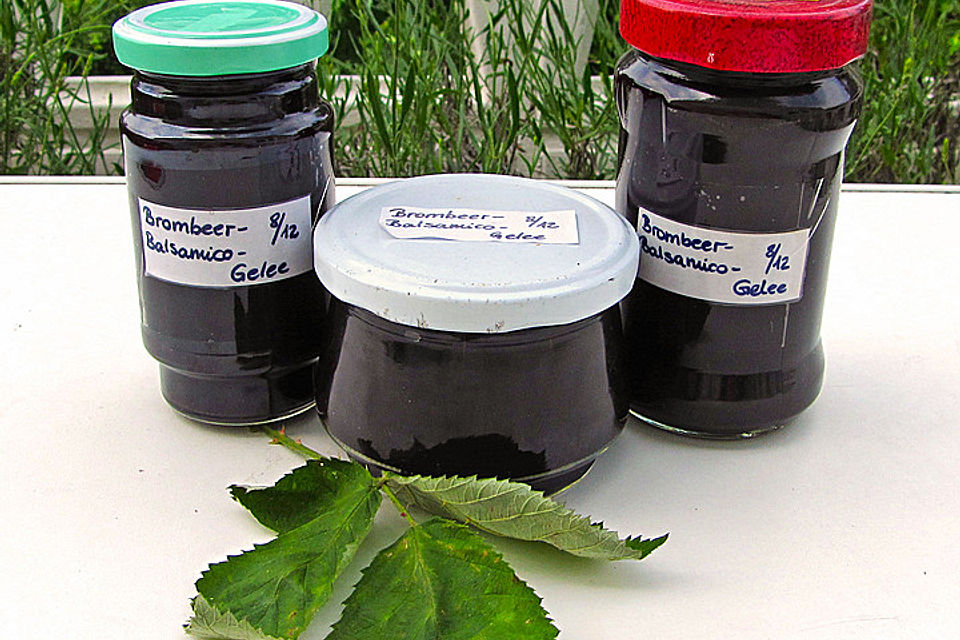 Brombeer - Balsamico Gelee