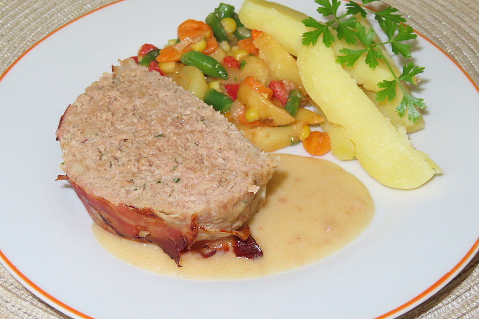 Hackbraten im Speckmantel