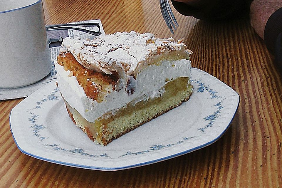 Apfel - Baiser - Torte