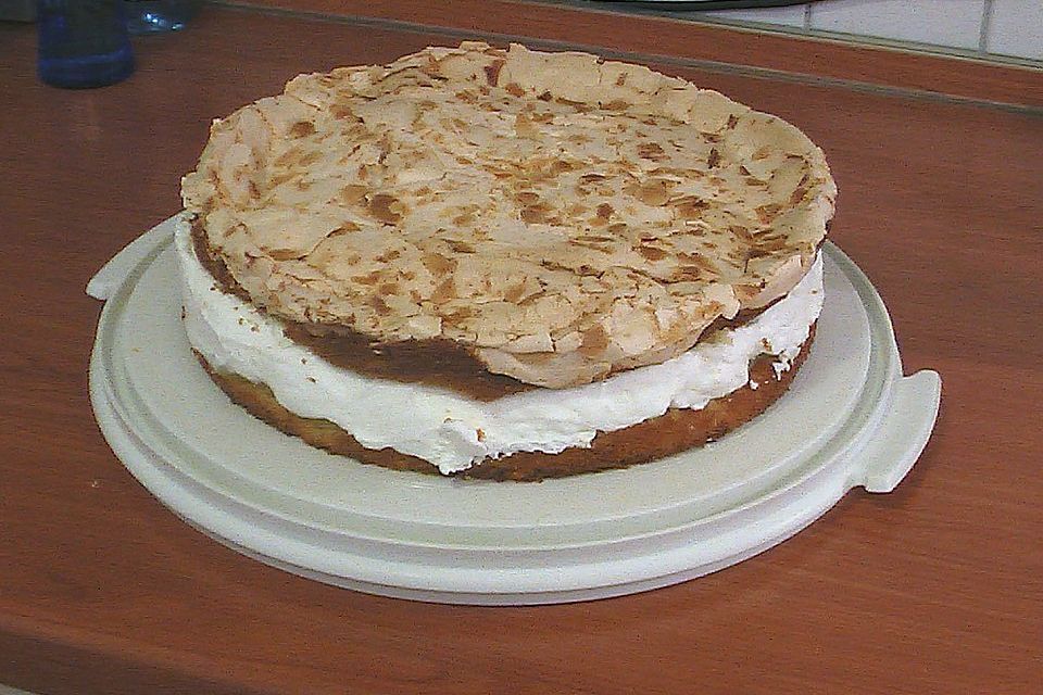 Apfel - Baiser - Torte