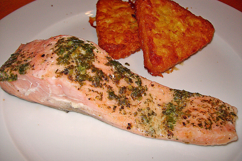 Kräuterbutter - Lachs in Alufolie