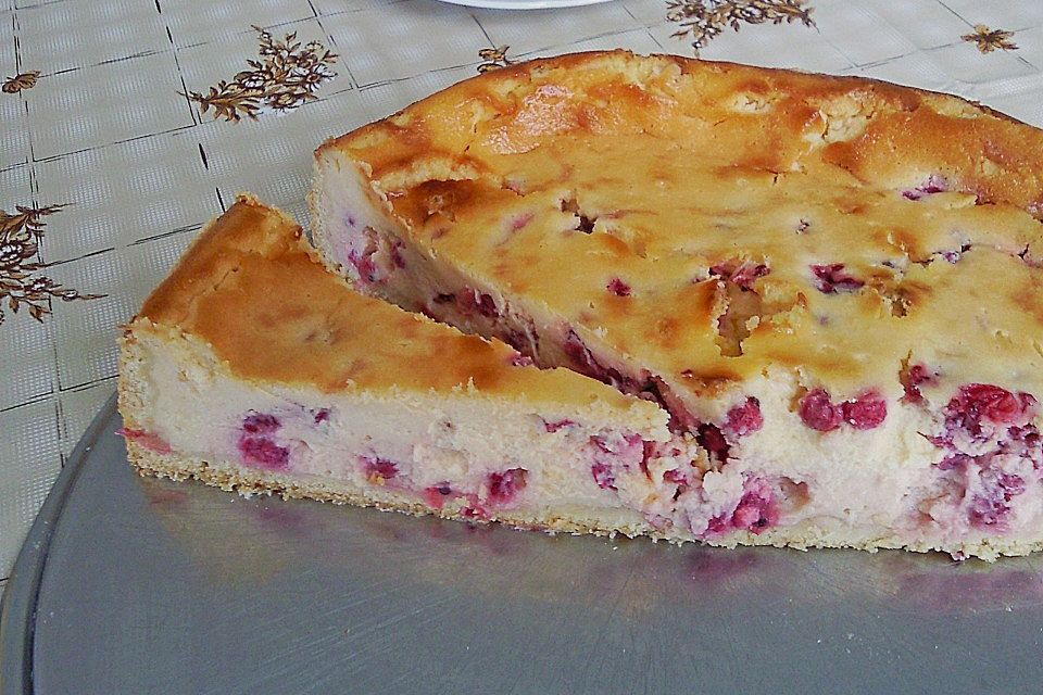 Käsekuchen mit Johannisbeeren