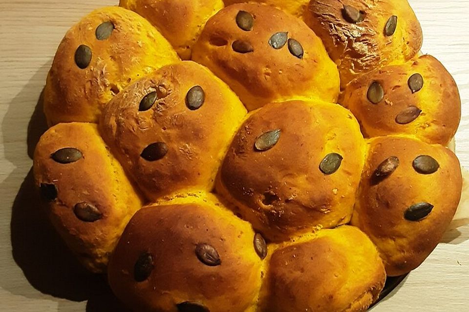 Kürbisbrötchen