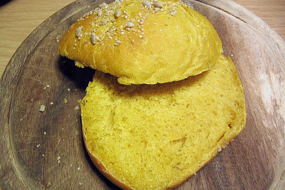 Kürbisbrötchen