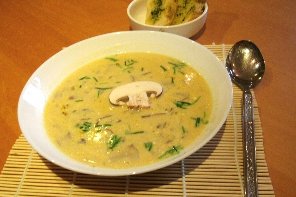 Rikes Champignon - Cremesuppe