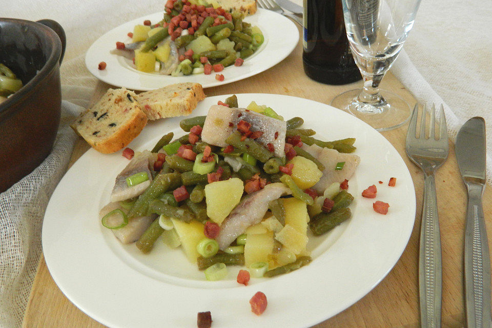 Rustikaler Matjes - Bohnensalat