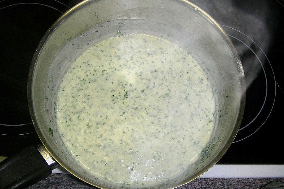 Karotten in weißer Sauce