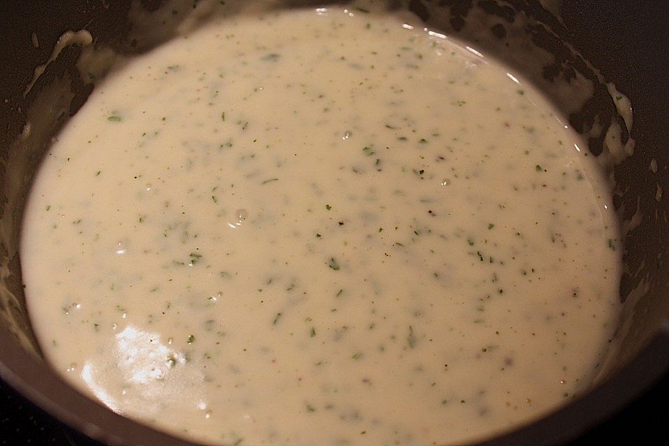 Karotten in weißer Sauce