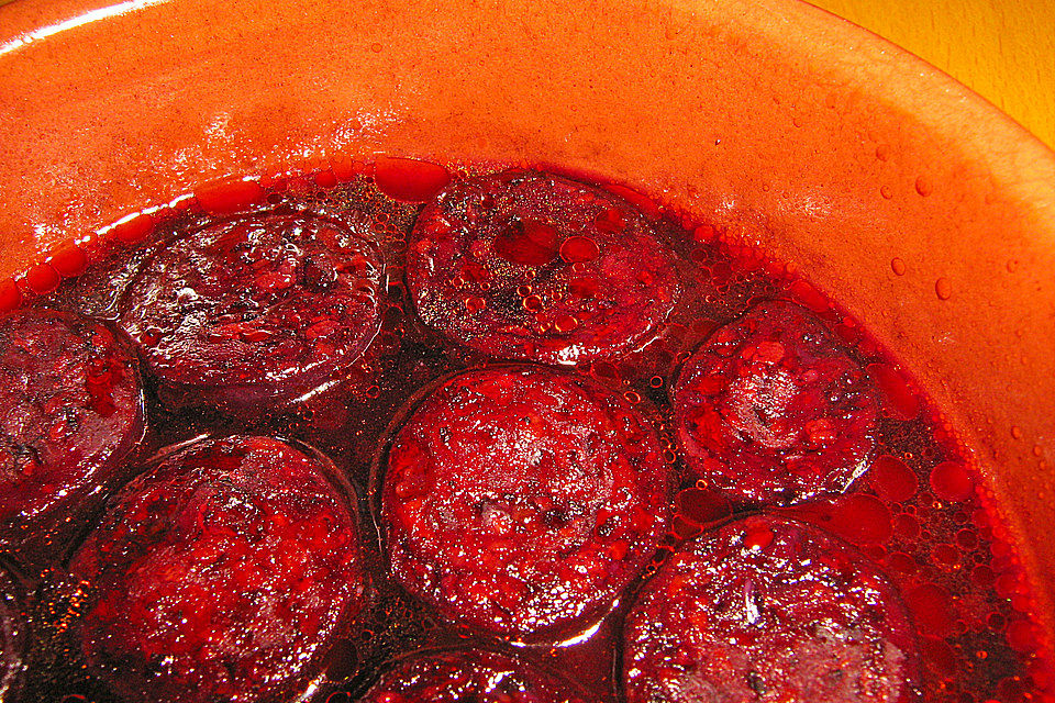 Chorizo in Rotwein