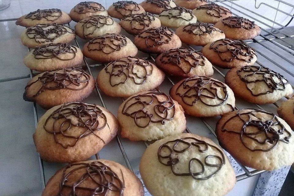 Orangenplätzchen mit Schokoladenüberzug