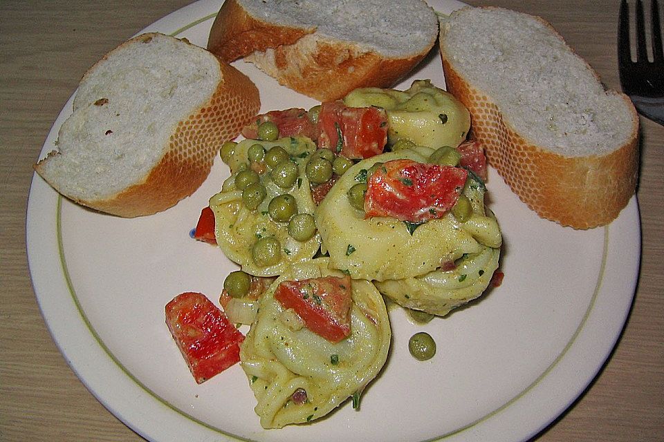 Tortellinisalat a la Mäusle