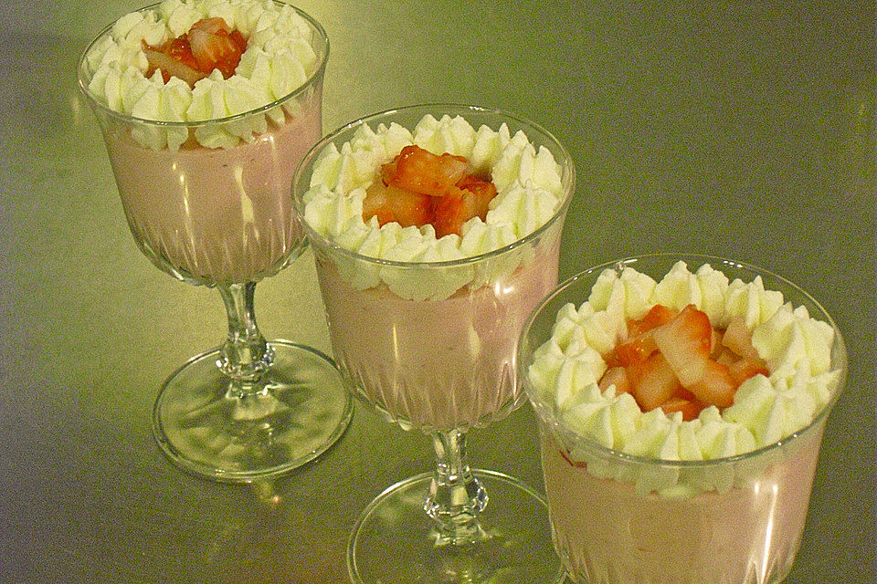 Leckere Erdbeer - Joghurt - Creme