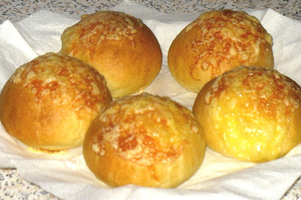 Käsebrötchen