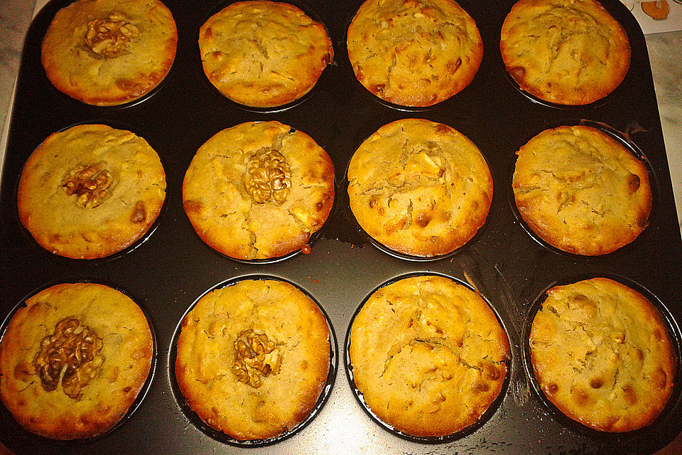 Apfel - Walnuss - Muffins