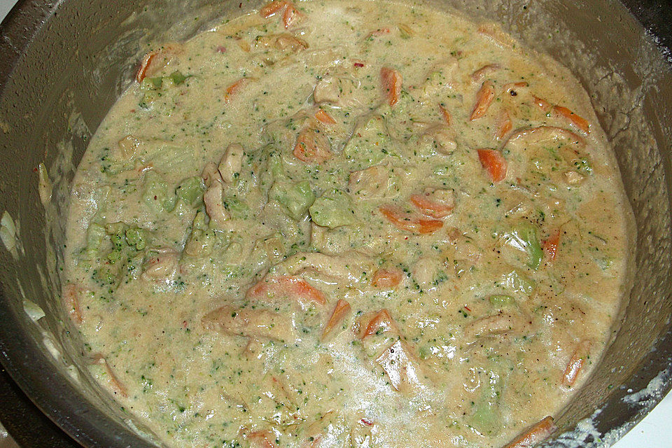 Hähnchen in Erdnusssauce