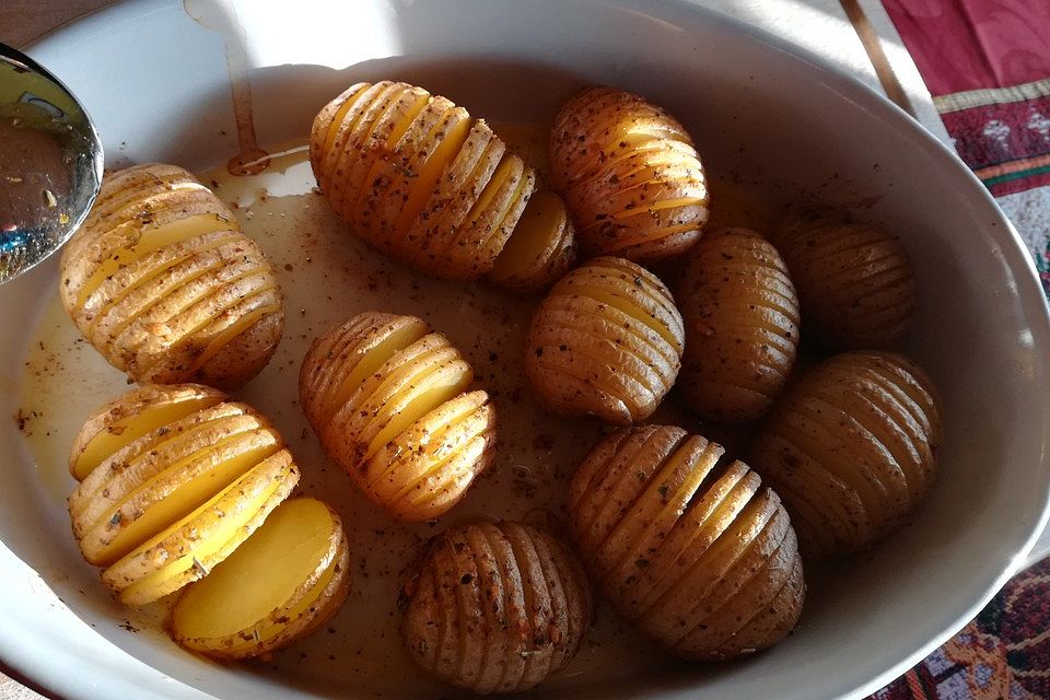 Hasselbackkartoffeln