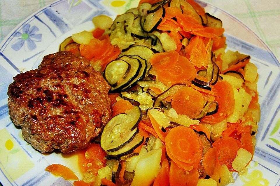 Frikadelle mit Zucchini