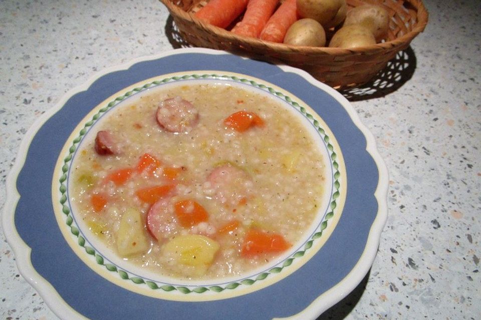 Südtiroler Gerstsuppe (Graupensuppe, Gerstensuppe)