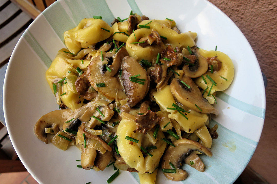 Tortellini in Pilz - Sahne