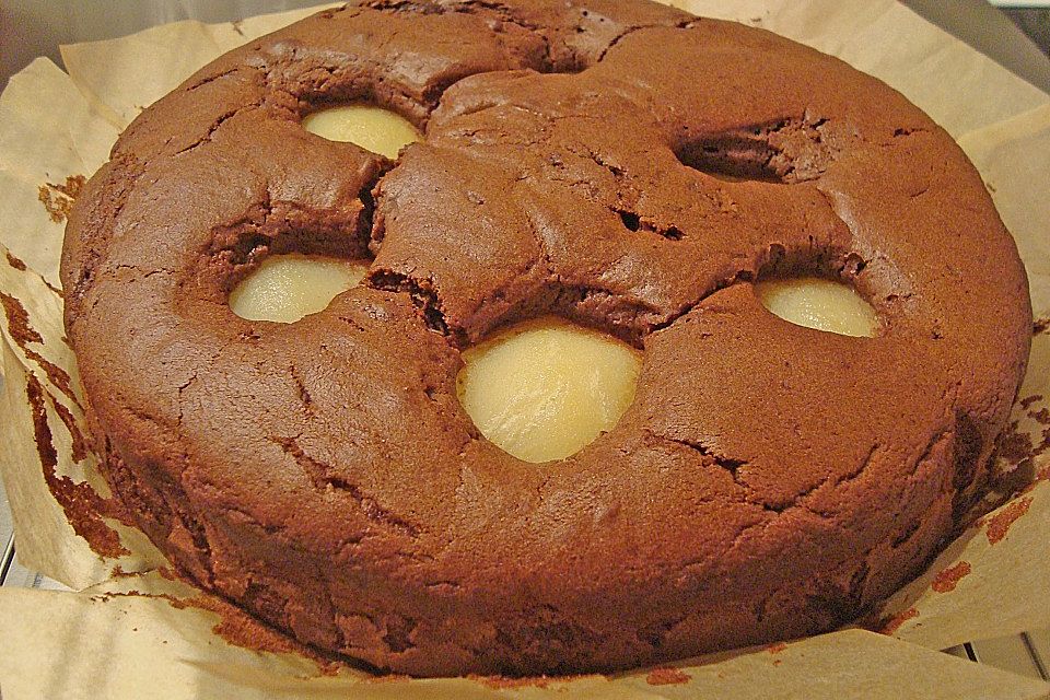 Schokokuchen mit versunkene Birnen