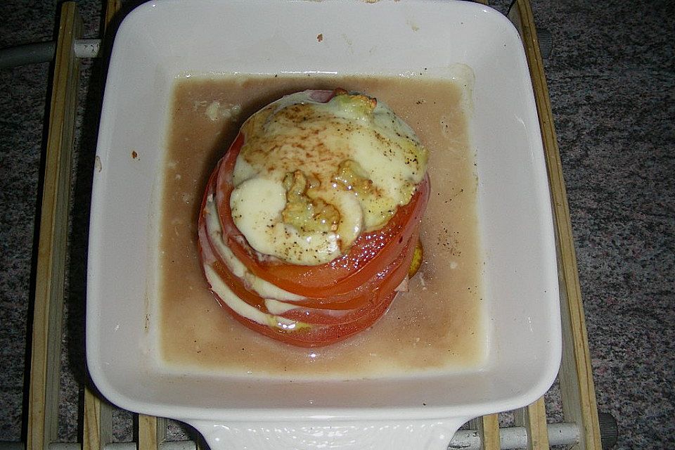 Tomaten - Pizza - Salat, überbacken