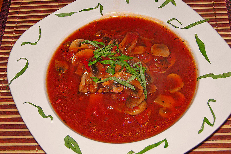 Scharfe Pilzsuppe