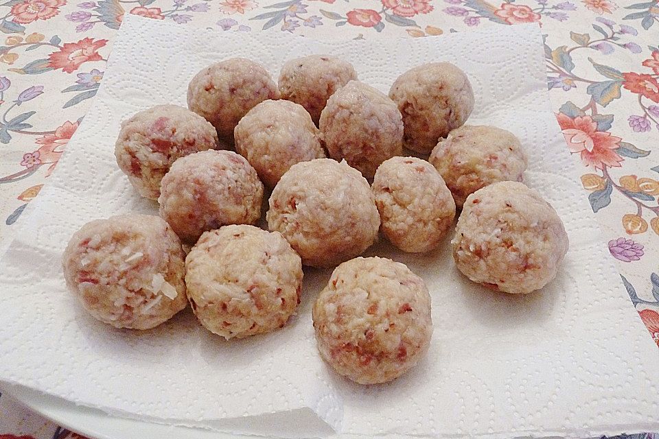 Sauerkraut - Speck Knödel